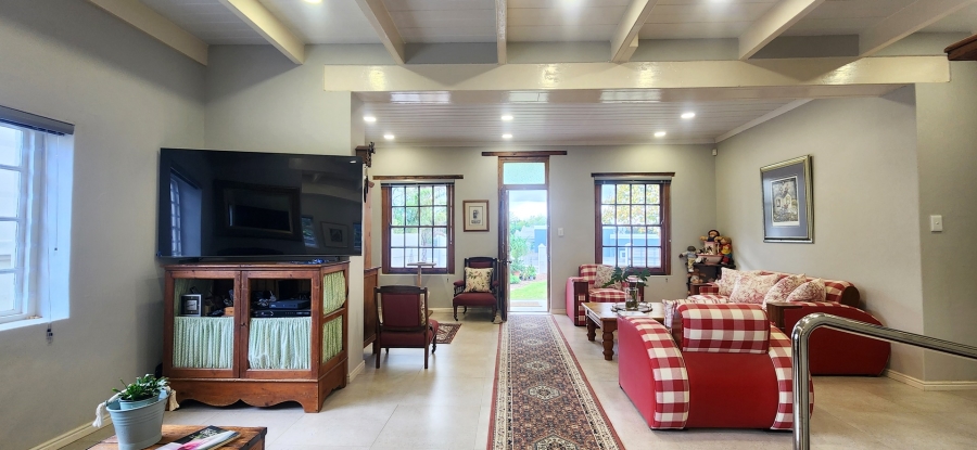 3 Bedroom Property for Sale in Bredasdorp Western Cape